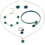 Lucky Five Petal Flower Five Leaves Flower Set - Image 2